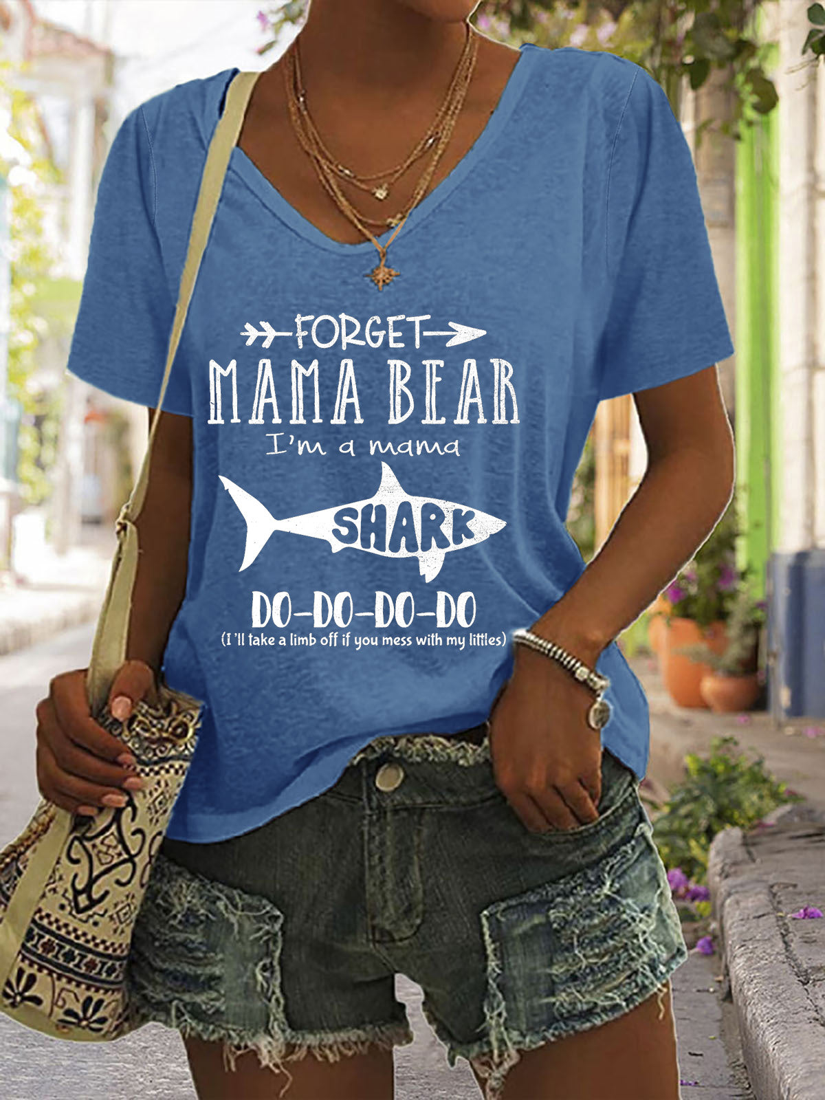 Mama Shark V-neck Short Sleeve T-shirt