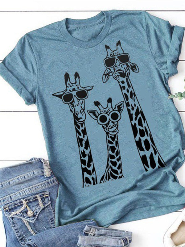 Three Giraffe Heads Graphic Short Sleeve T-shirt