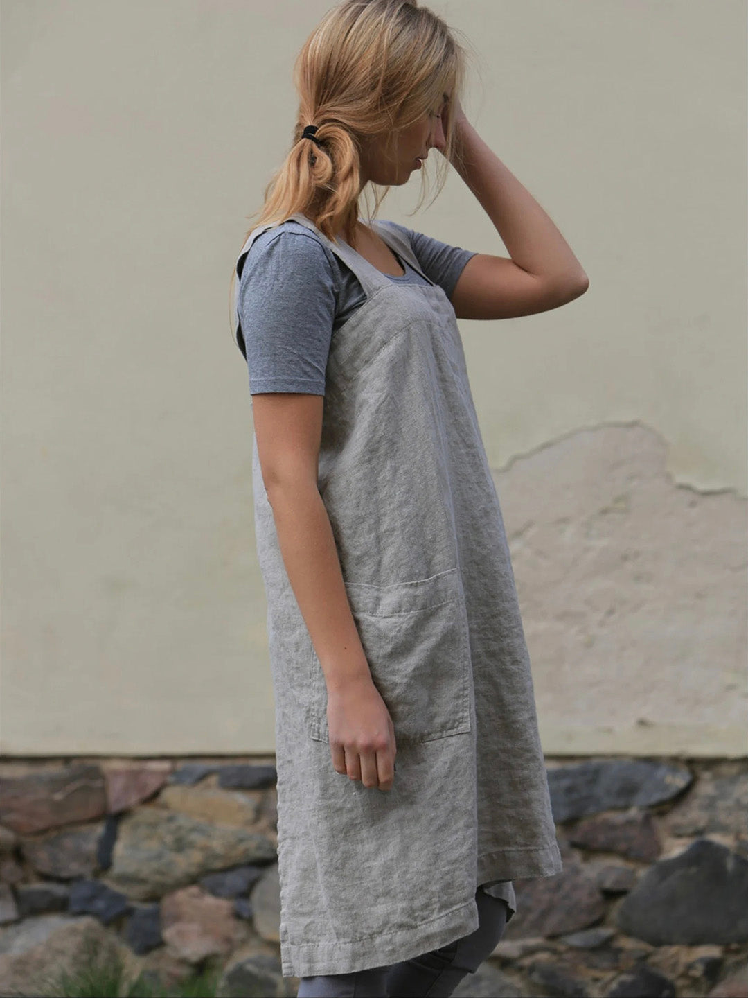 Square Cross Cotton and Linen Pinafore Apron with Deep Pockets